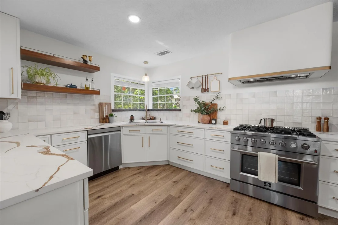 Photo of 9507 Oxted Lane