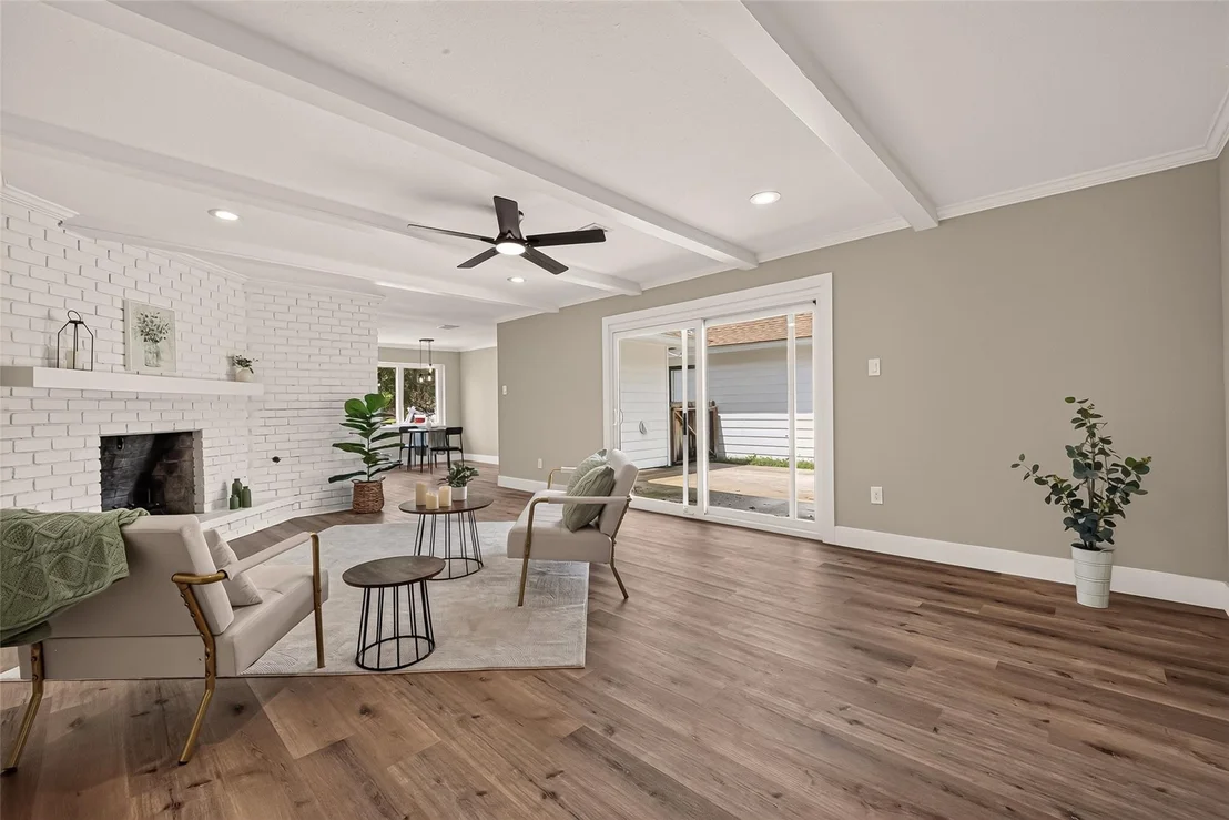 Photo of 3518 Shore Shadows Drive