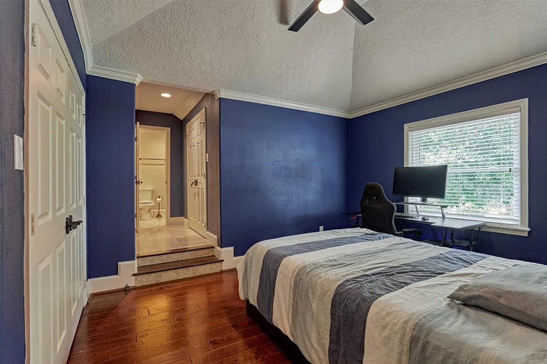 Photo of 18 Treevine Court