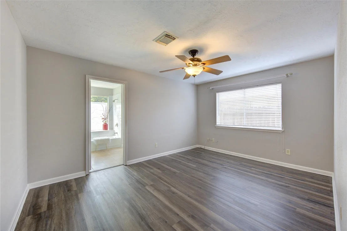 Photo of 3327 Timber View Drive