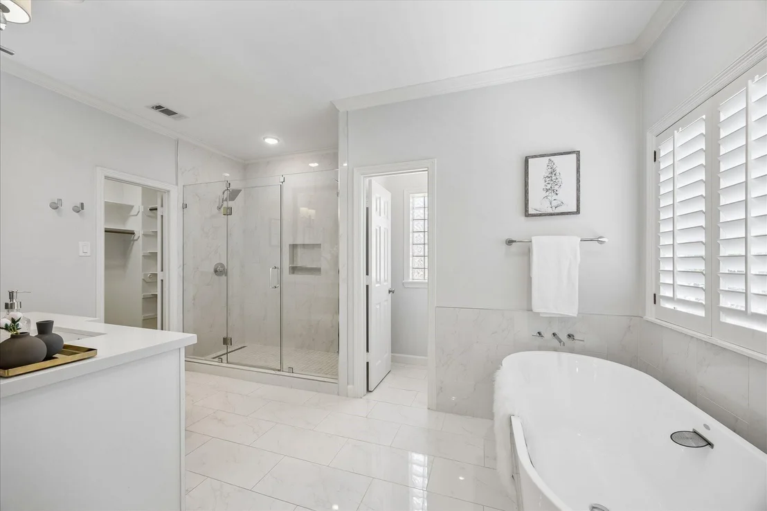 Photo of 4111 Sunset Boulevard