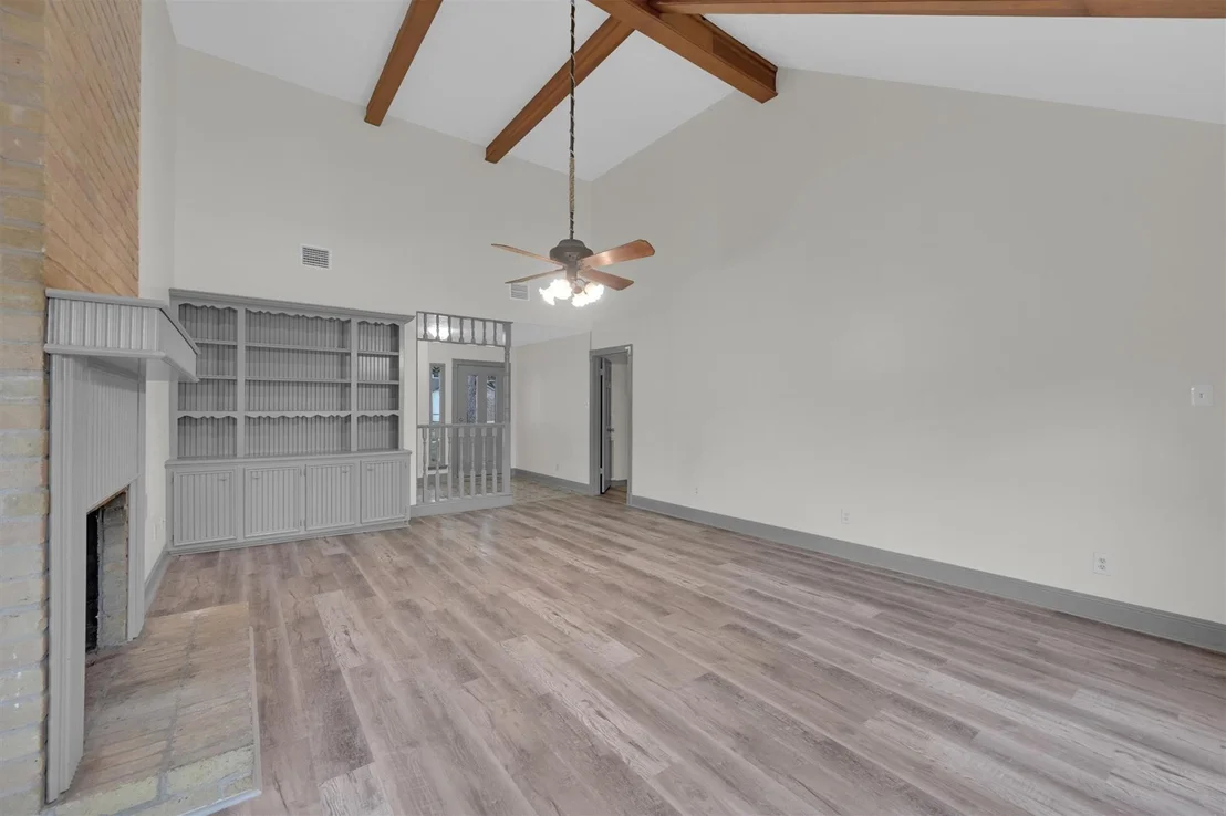 Photo of 7522 Live Oak Drive