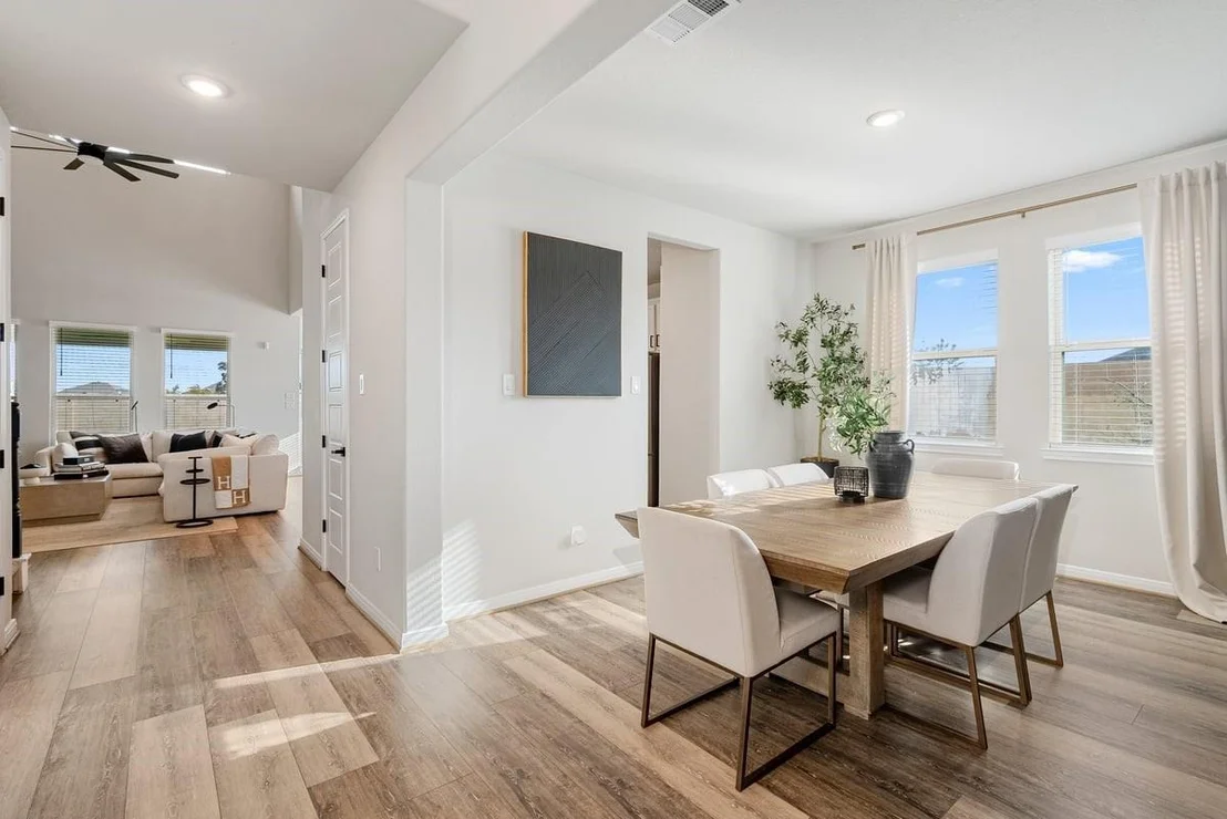 Photo of 1702 Darwin Cedar Drive