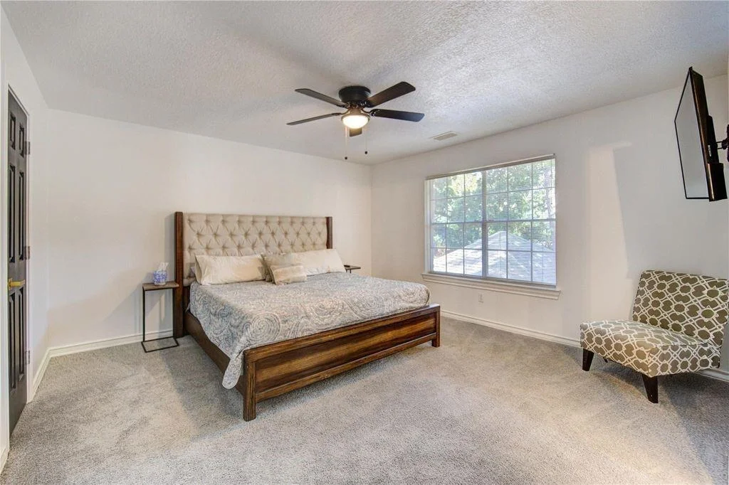 Photo of 16250 Morningbrook Drive