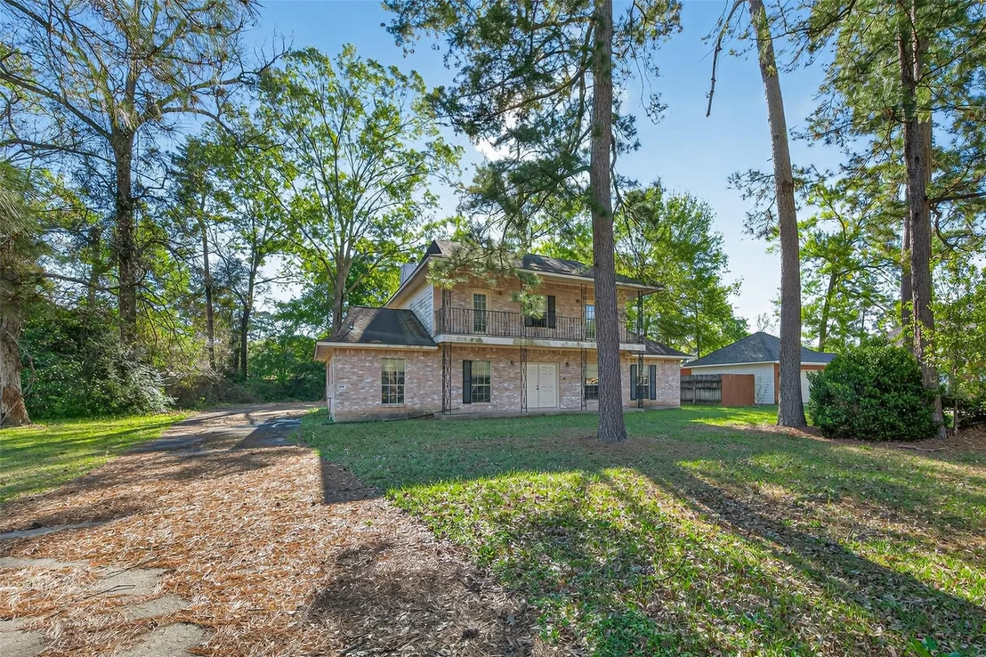 Photo of 410 Caesars Circle