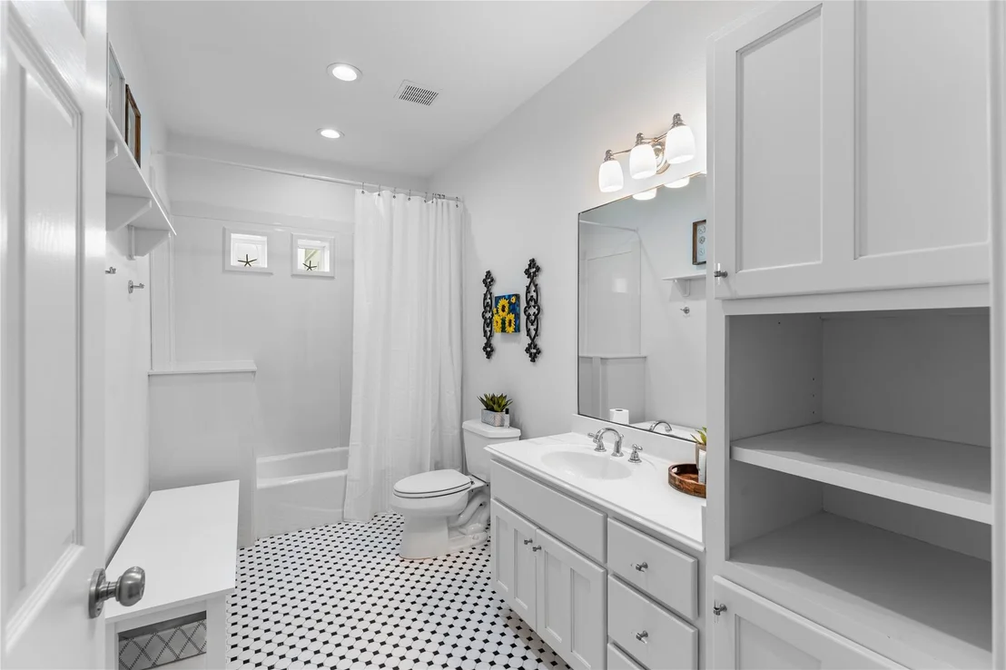 Photo of 3830 Wentletrap