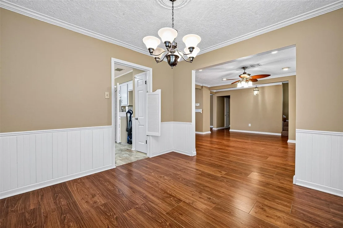 Photo of 560 Savannah Park