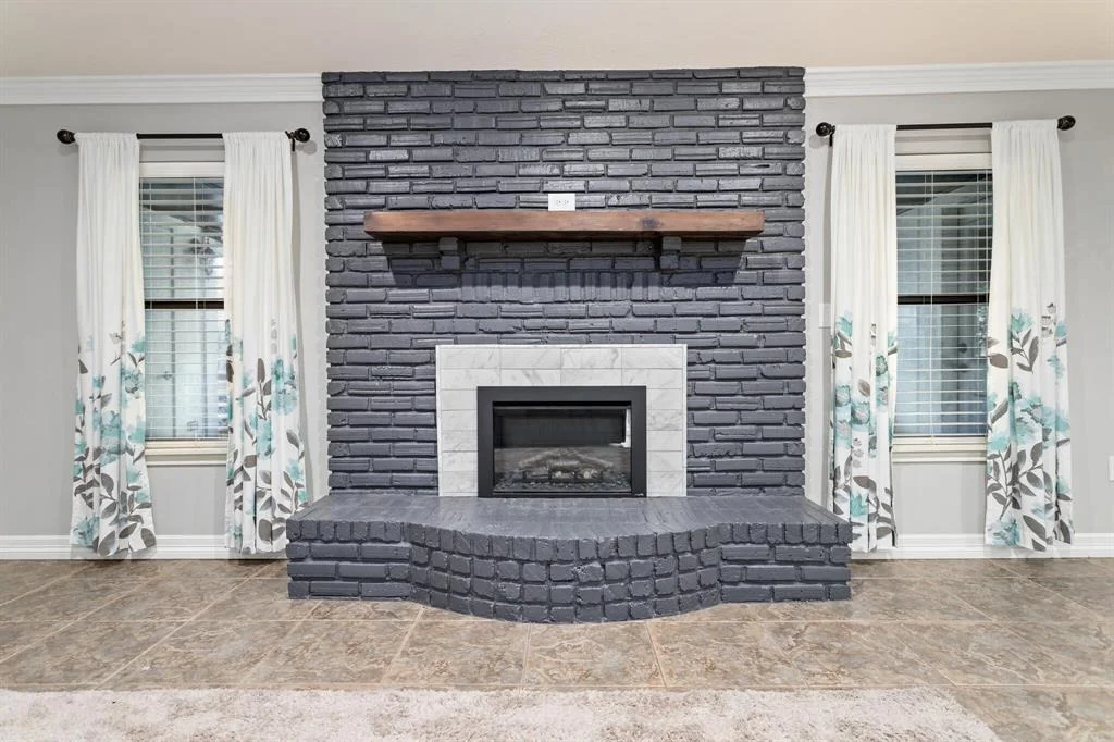 Photo of 608 Meadow Lane