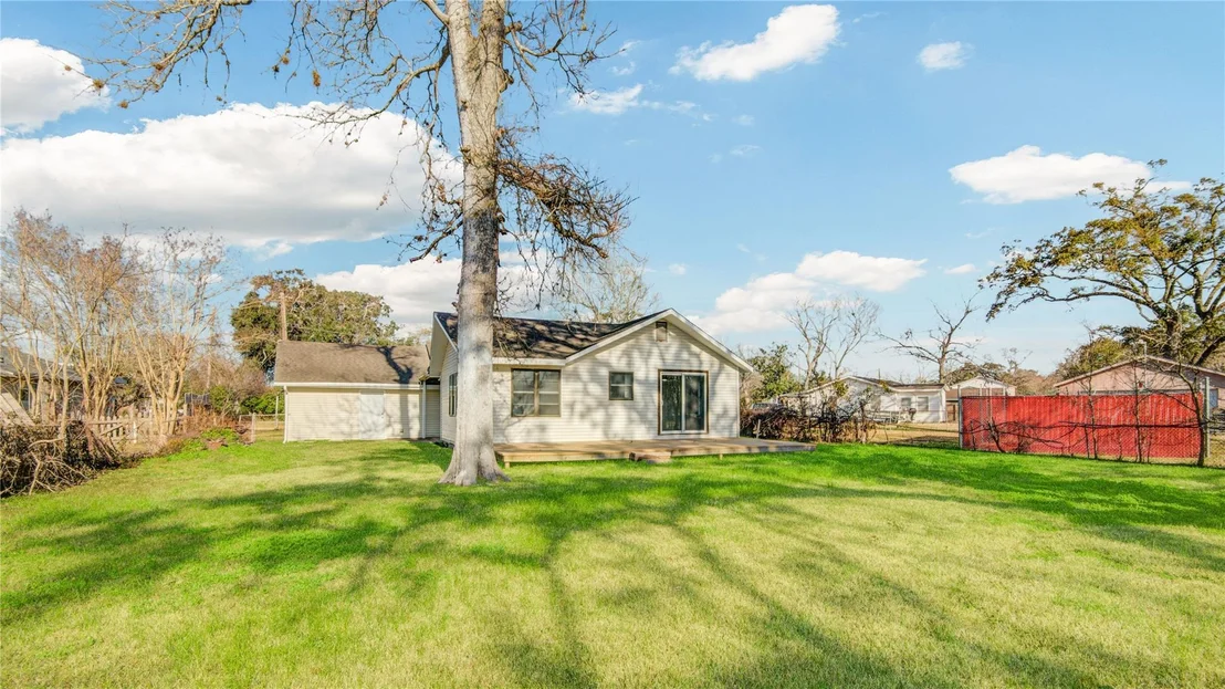 Photo of 200 Riley Road
