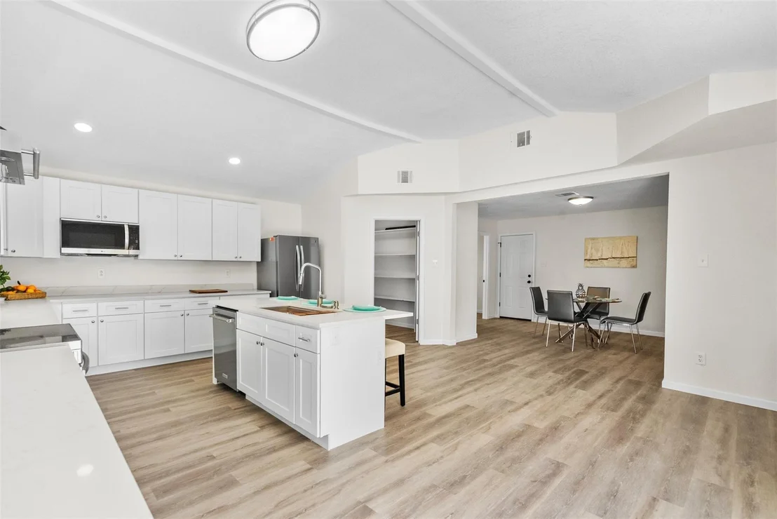 Photo of 19218 Cypress Harbor Drive