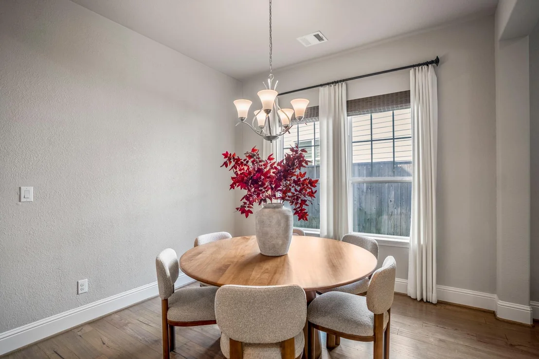 Photo of 119 Silverwolf Cove Place