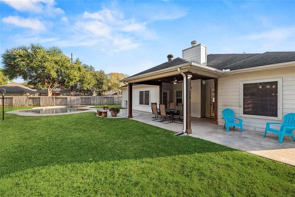 Photo of 2409 Deercreek Circle