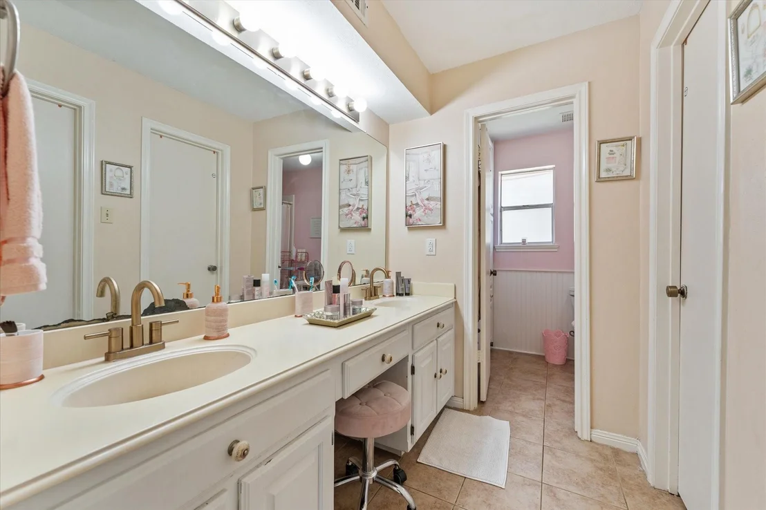 Photo of 19527 Enchanted Spring Drive