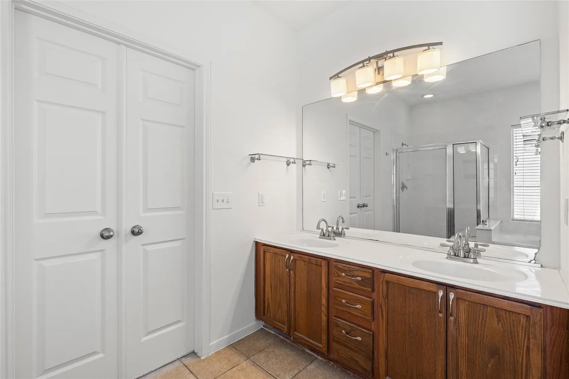 Photo of 802 Cypresswood Bough