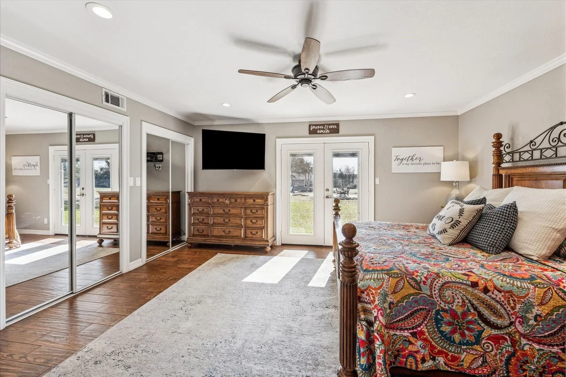 Photo of 2489 Bartlett Road