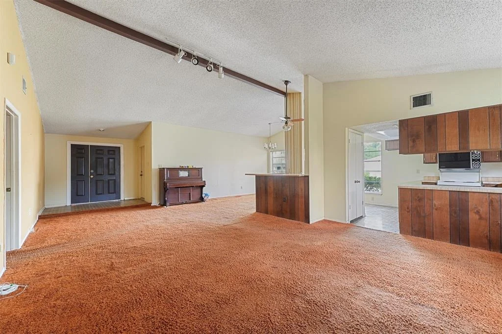 Photo of 23938 Spring Mill Lane