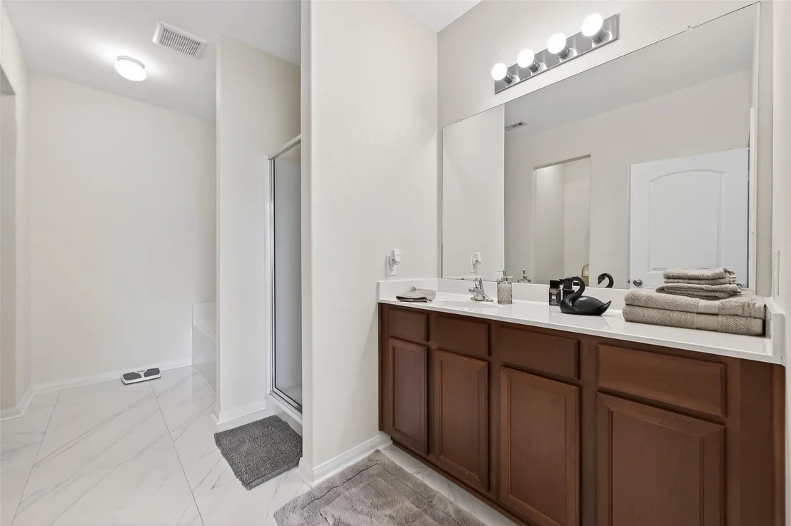 Photo of 28021 Irving Drive