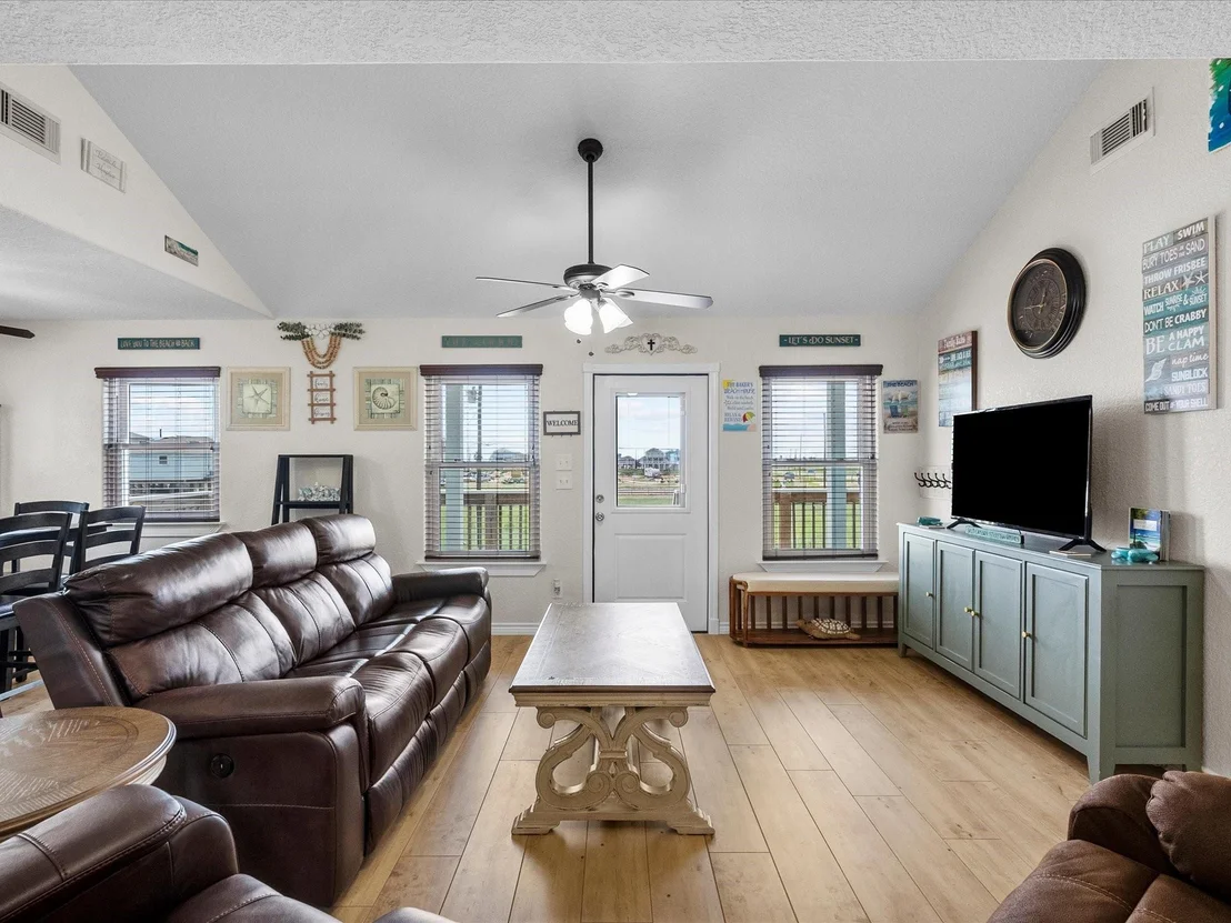 Photo of 85 Santar Loop