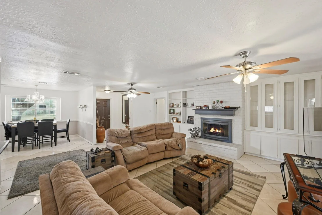 Photo of 11707 Moltere Drive