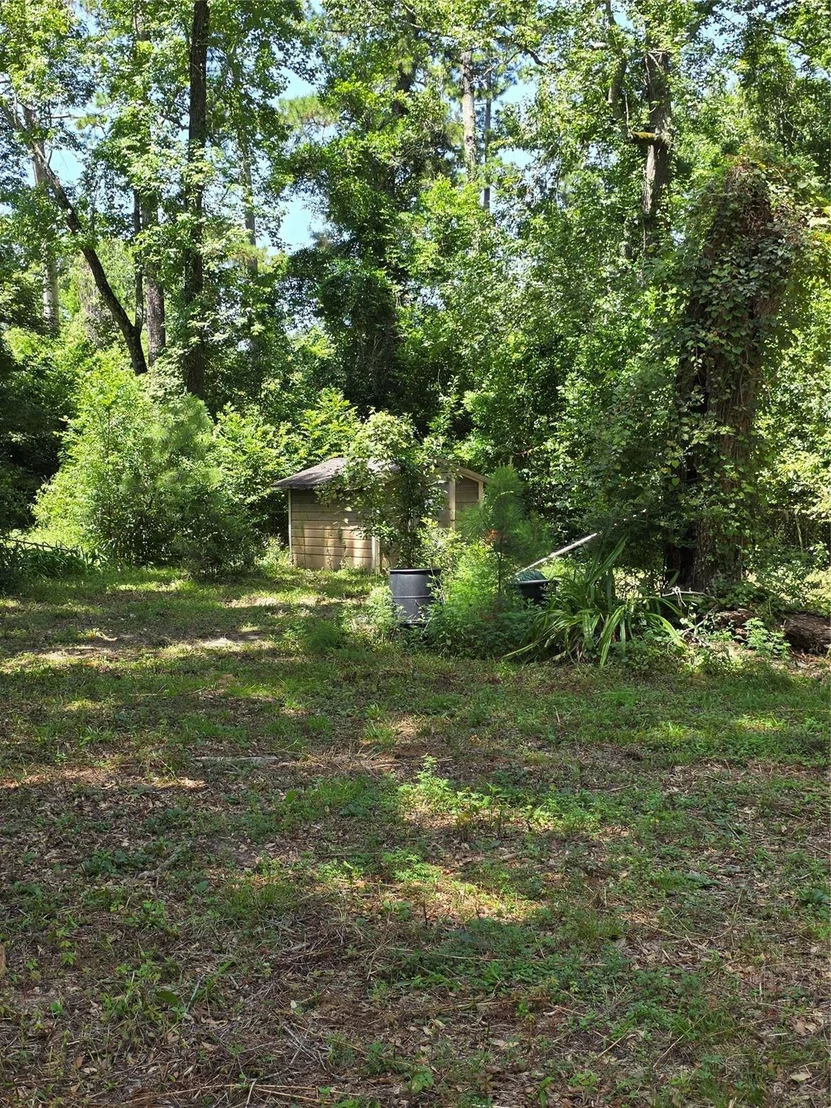 Photo of 9739 Lakeview Drive