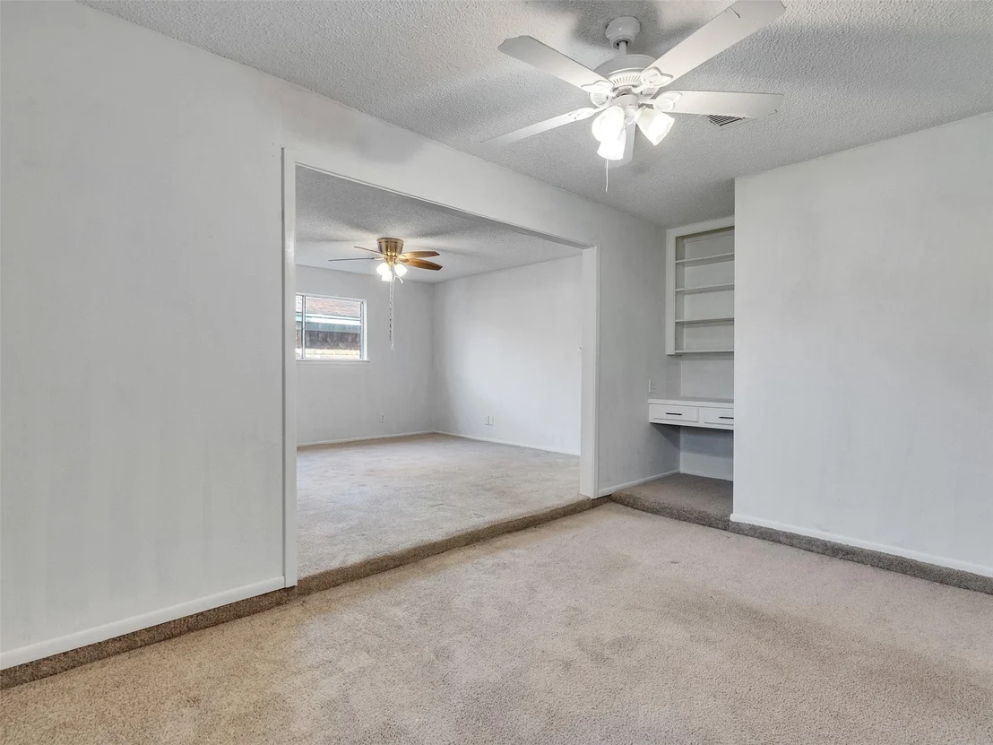 Photo of 5602 Rivergate Drive