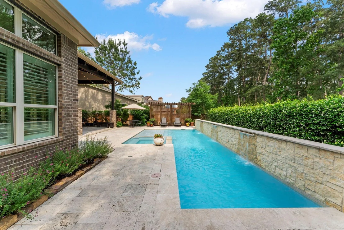 Photo of 141 Evergreen Oak Drive