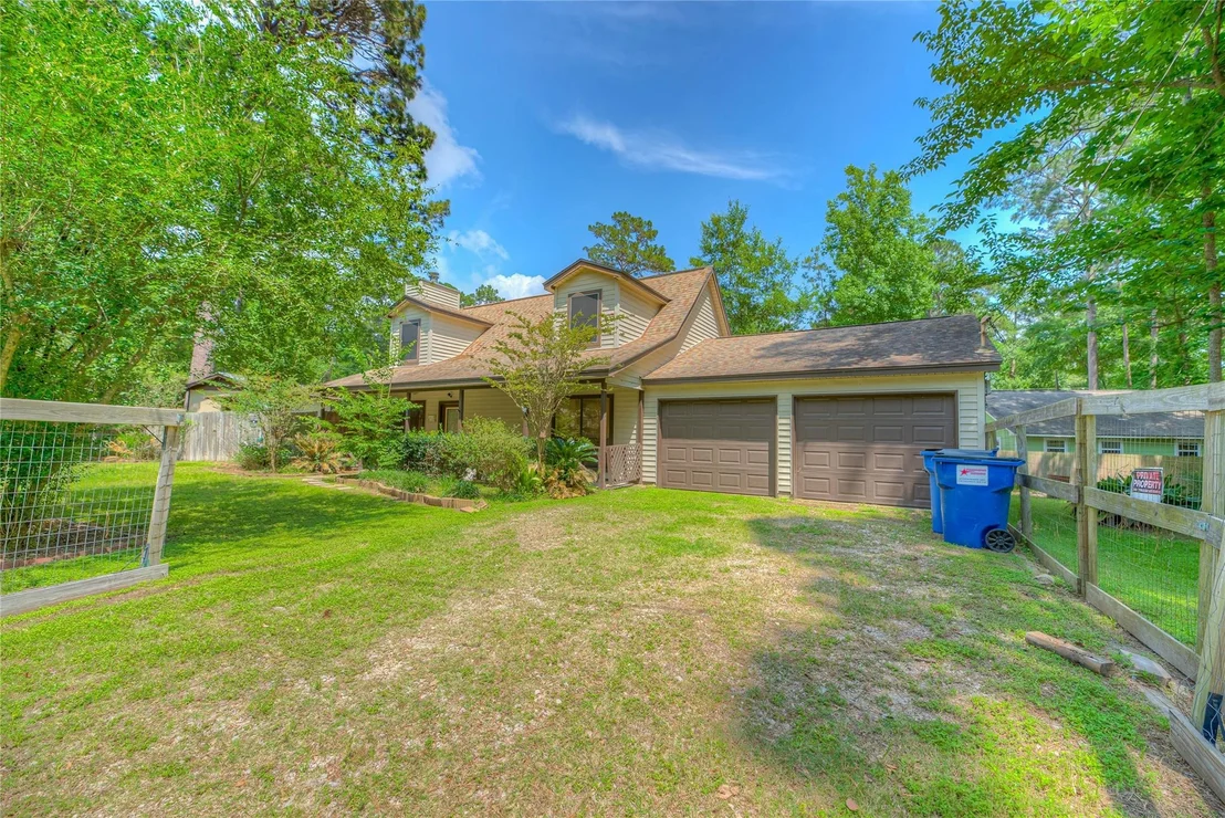 Photo of 647 Moose Drive