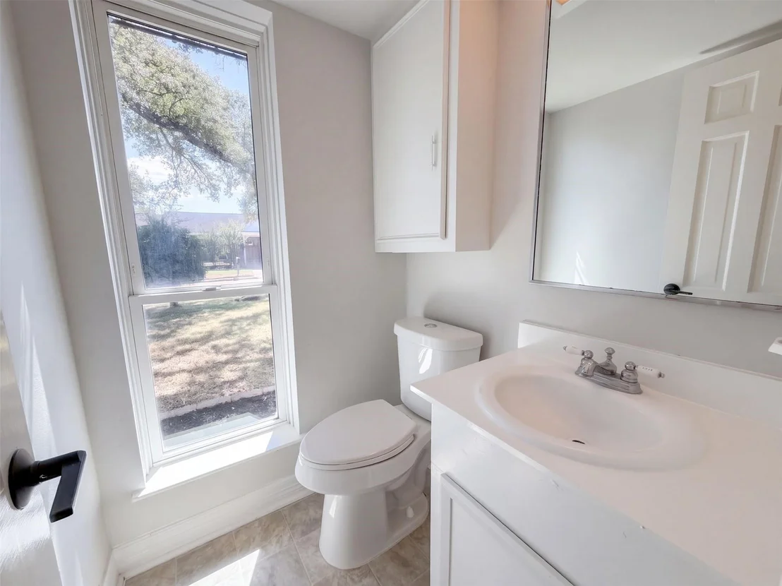 Photo of 1114 Forestburg Drive