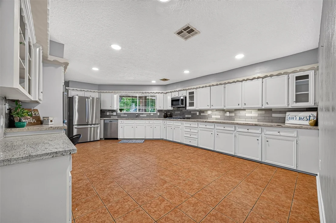 Photo of 15814 Boulder Oaks Drive