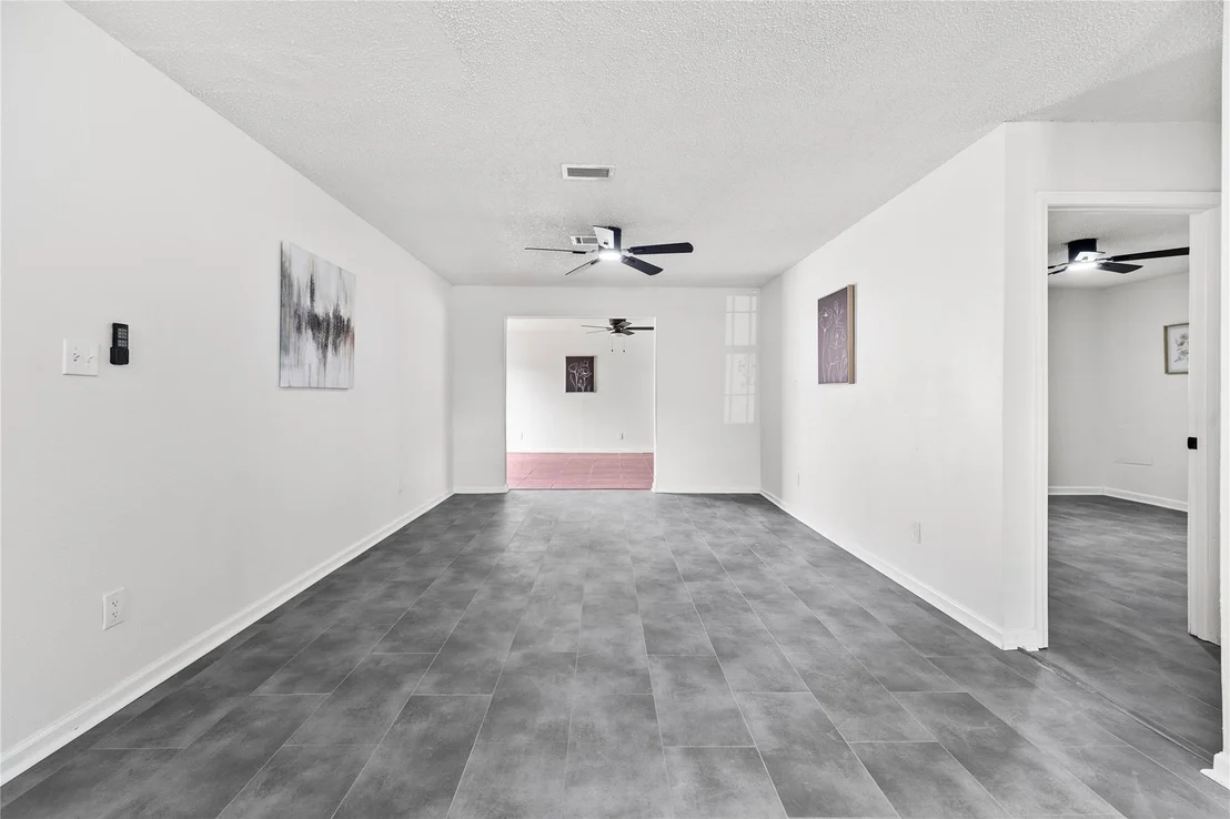Photo of 10027 Valley Sun Drive
