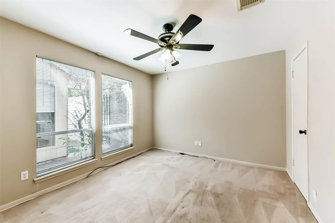 Photo of 1811 Rushbrook Drive