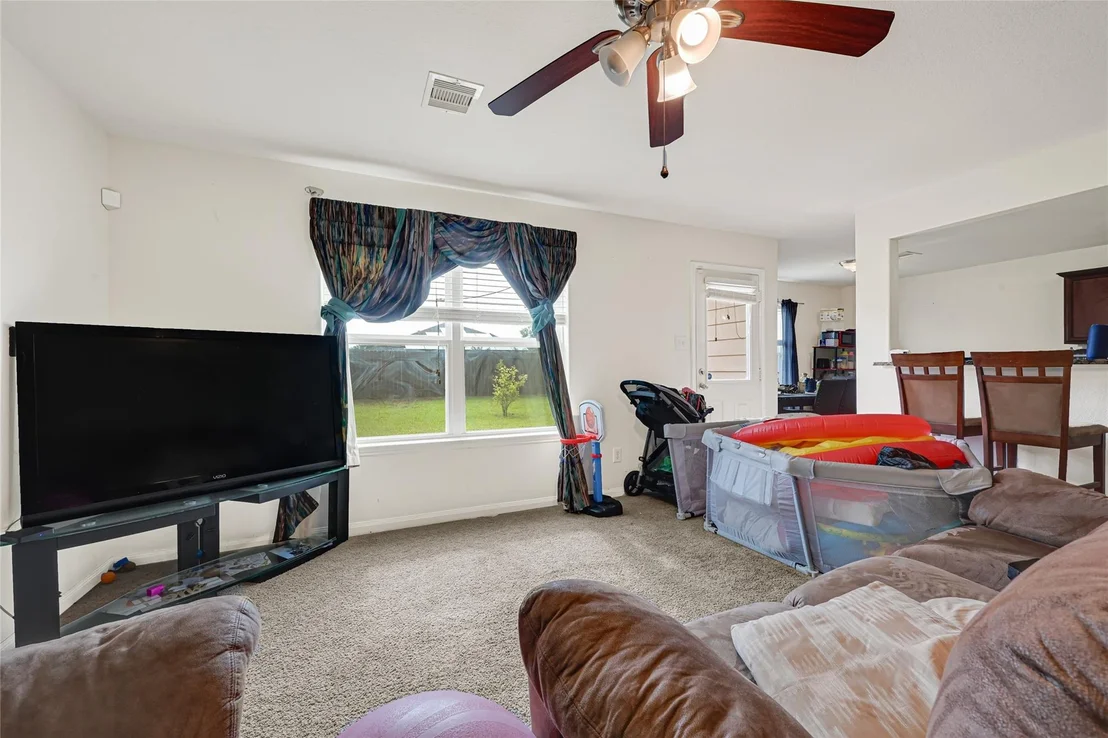 Photo of 106 Mojave Lane