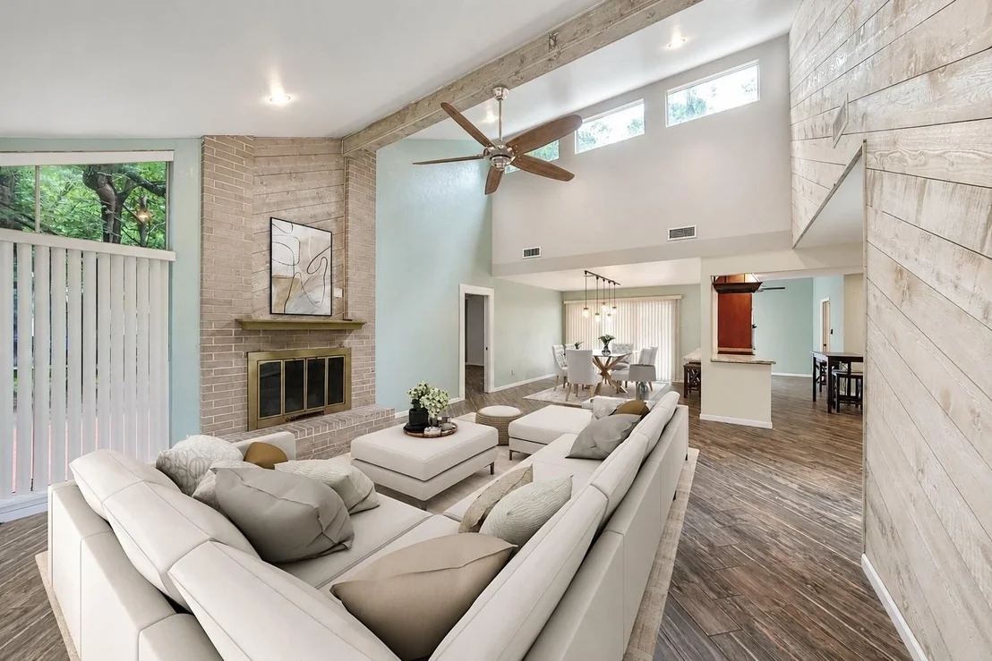 Photo of 15615 Sunfish Road