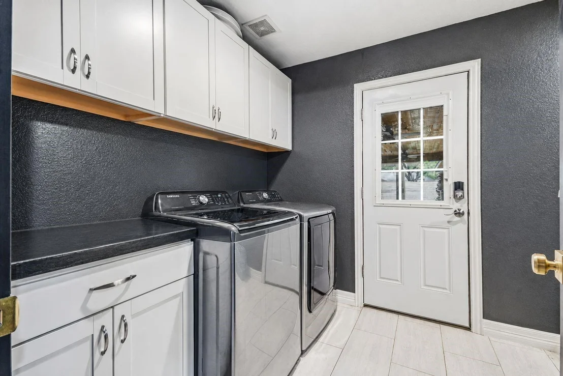 Photo of 1114 Bobby Street
