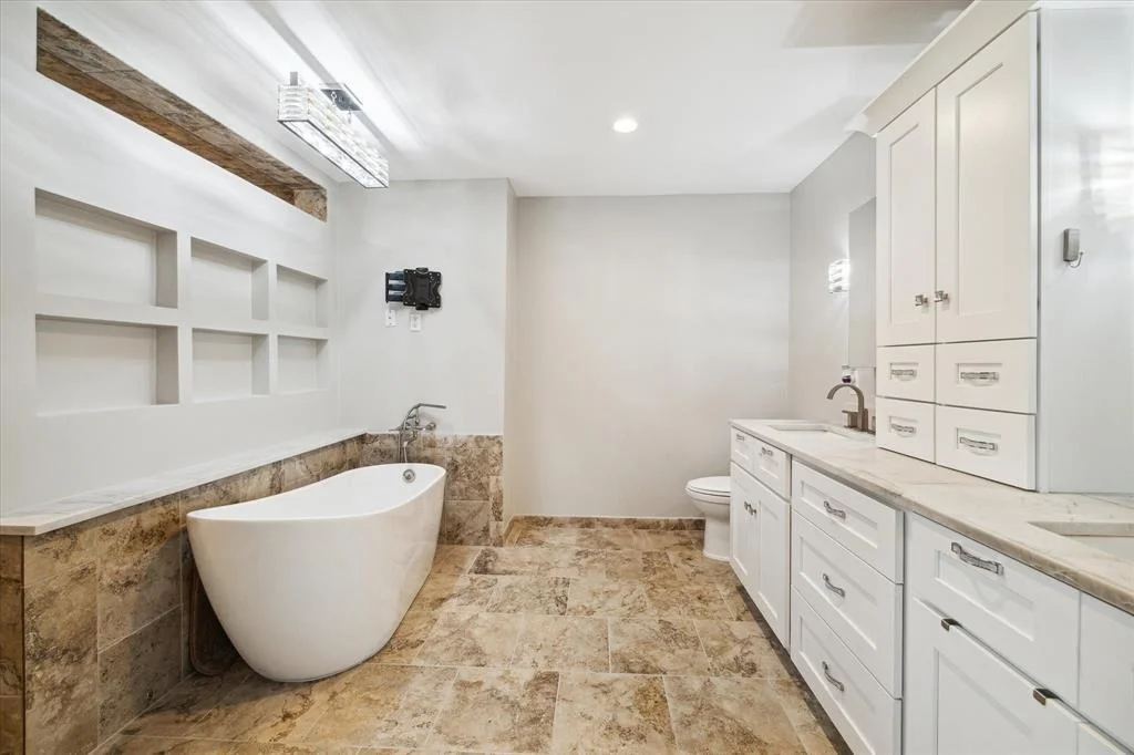 Photo of 10703 Riverview Drive