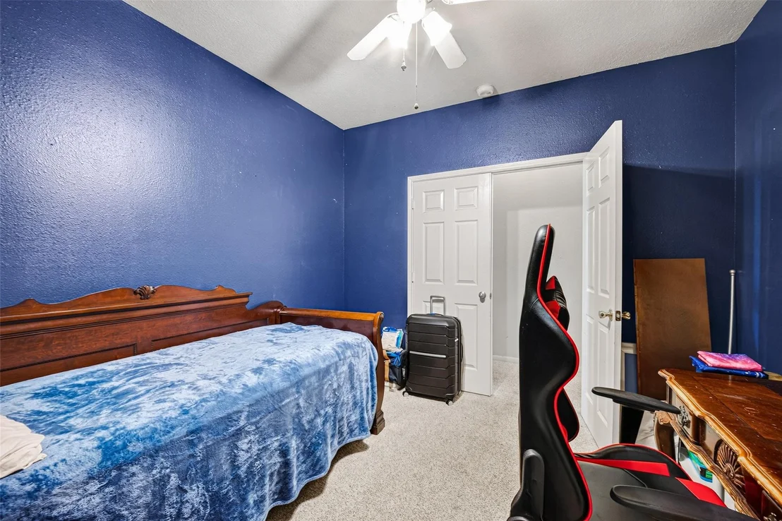 Photo of 7230 Oak Walk Drive