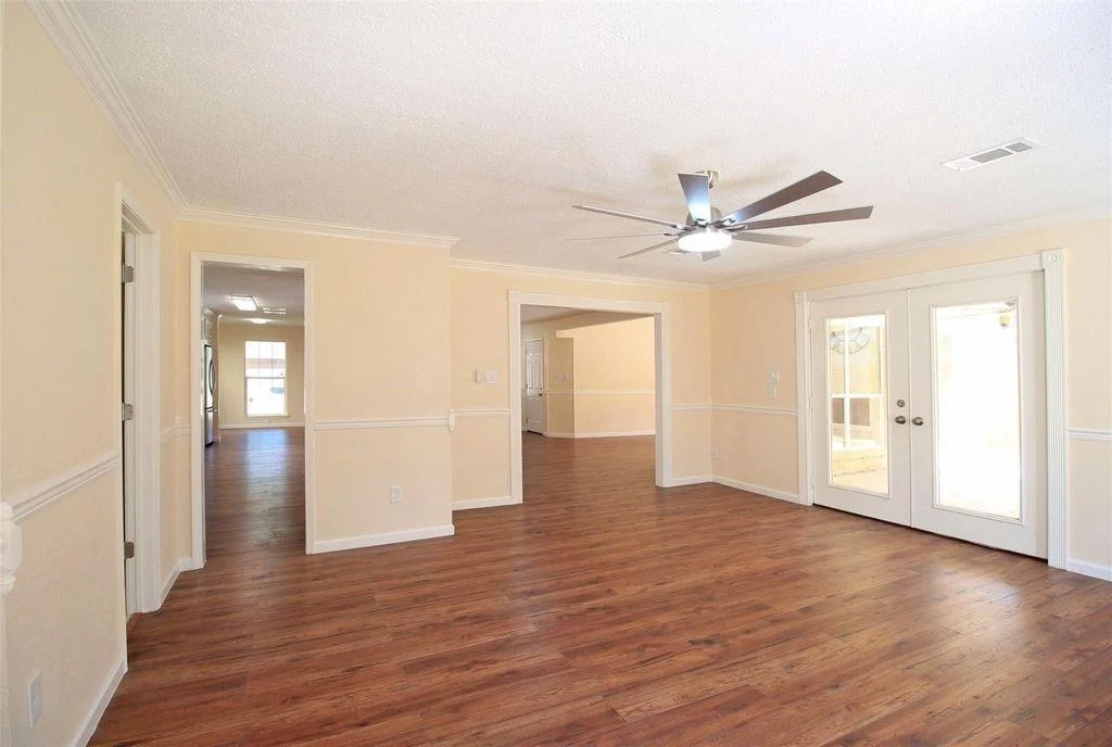 Photo of 8011 Goldengrove Drive
