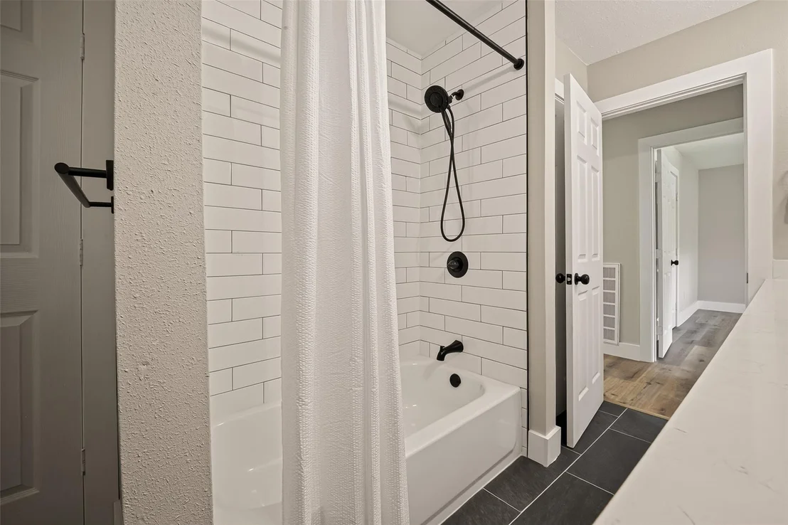 Photo of 3518 Shore Shadows Drive