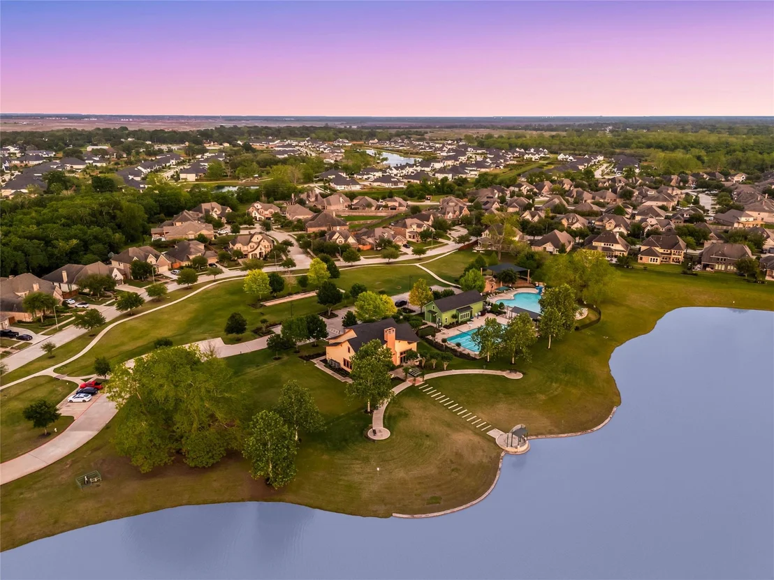 Photo of 30722 Parkside Passage Drive