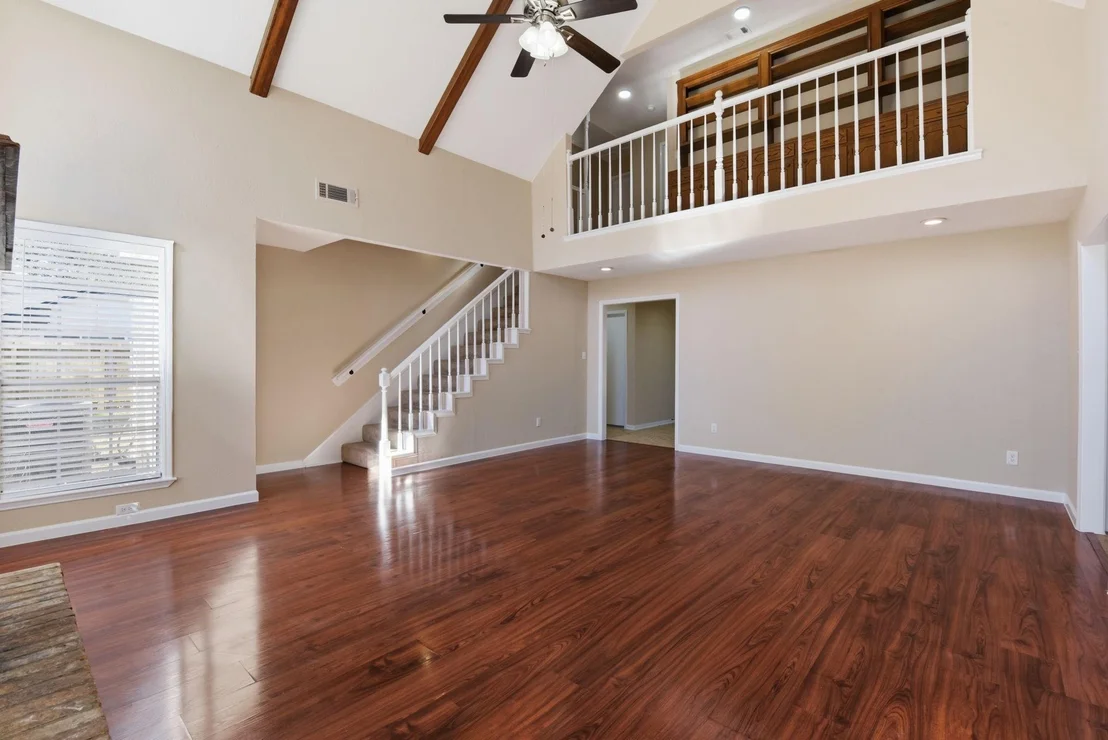 Photo of 426 Pine Manor Drive
