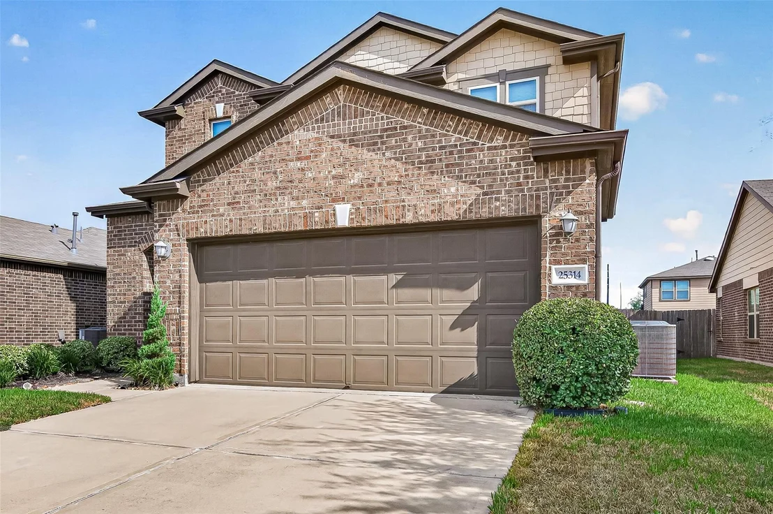 Photo of 25314 Queens Causeway Lane