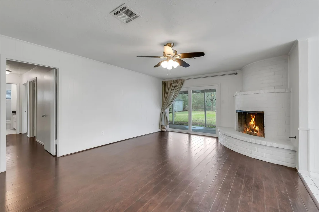 Photo of 25403 Glen Loch Drive
