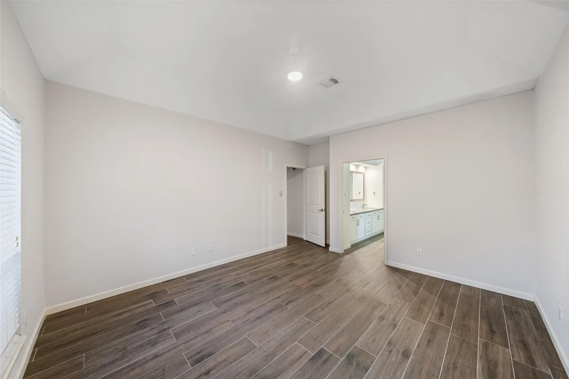 Photo of 6215 Ash Oak Drive