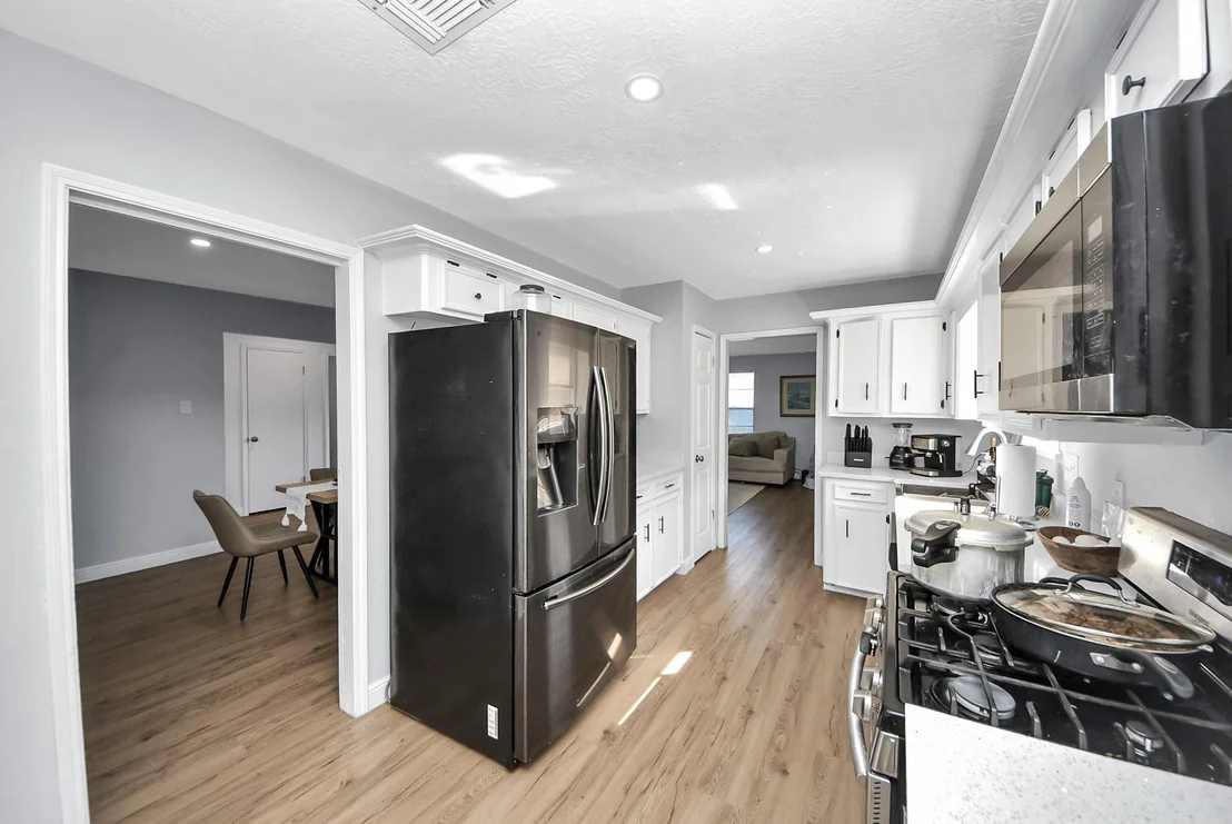 Photo of 2531 Willow Drive
