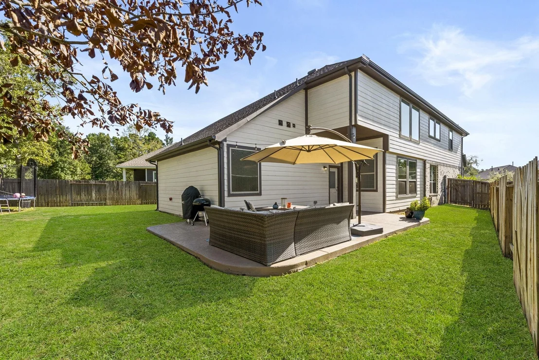 Photo of 337 Andes Drive