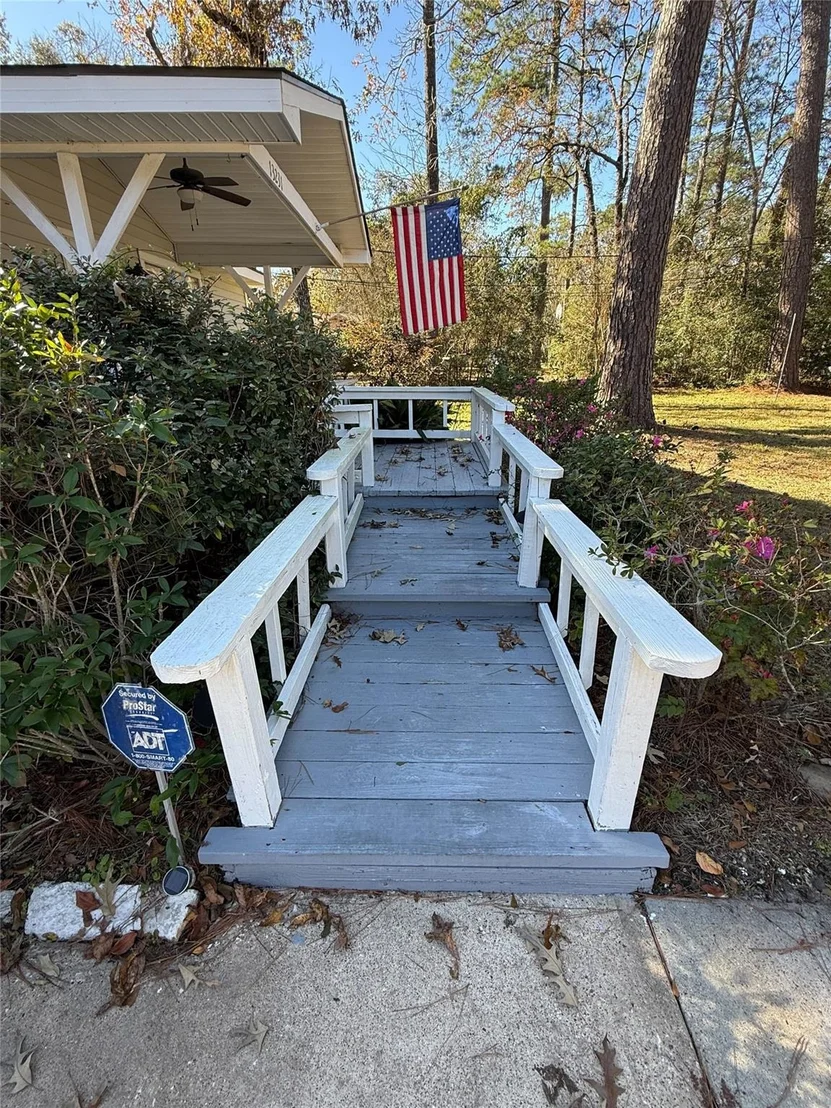 Photo of 13231 Southshore Drive