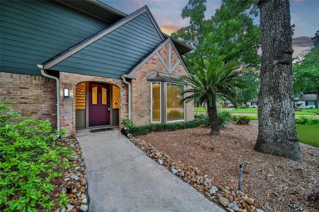 Photo of 19431 Joanleigh Drive
