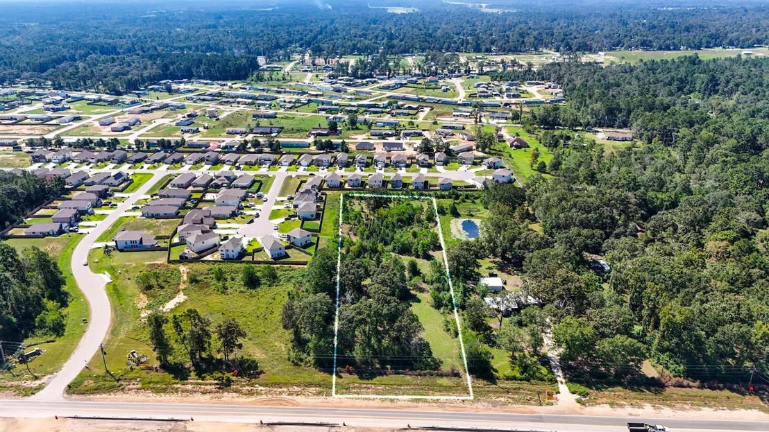 Photo of 17652 Hwy 105 E