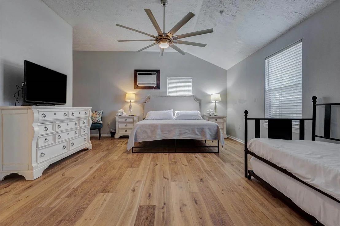 Photo of 3205 Eastex Freeway