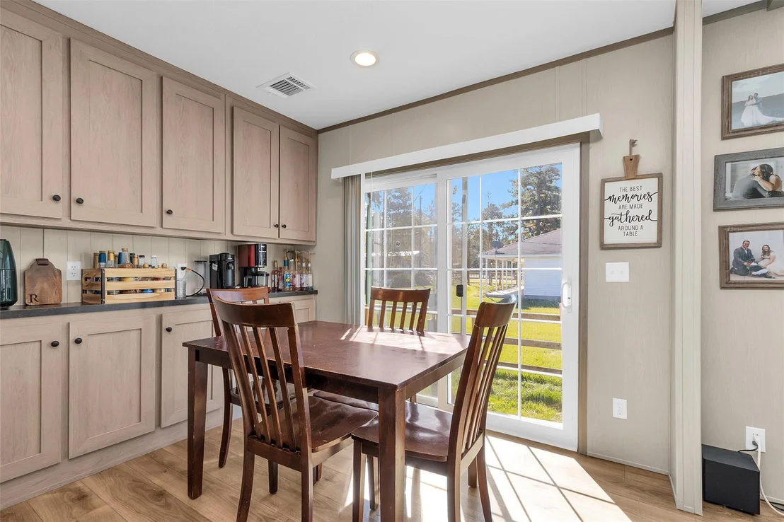 Photo of 622 Lake Shore Drive